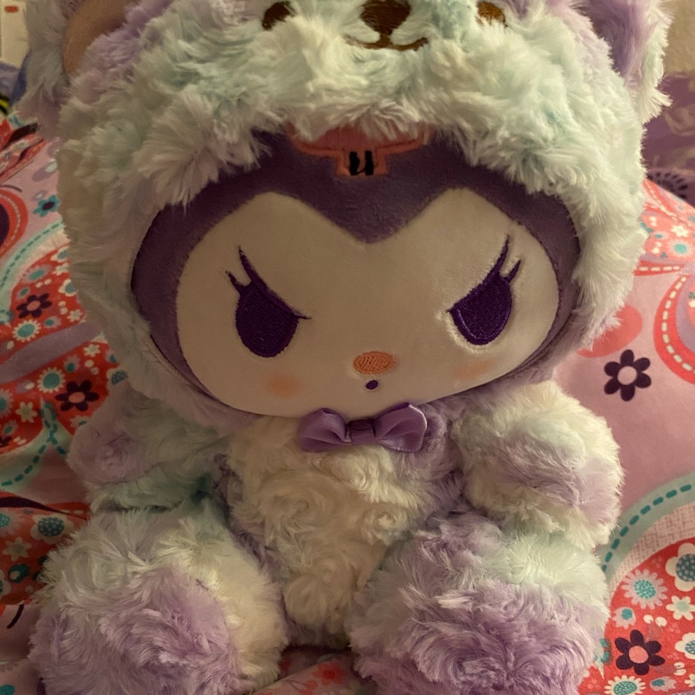 Sarino kuromi plush